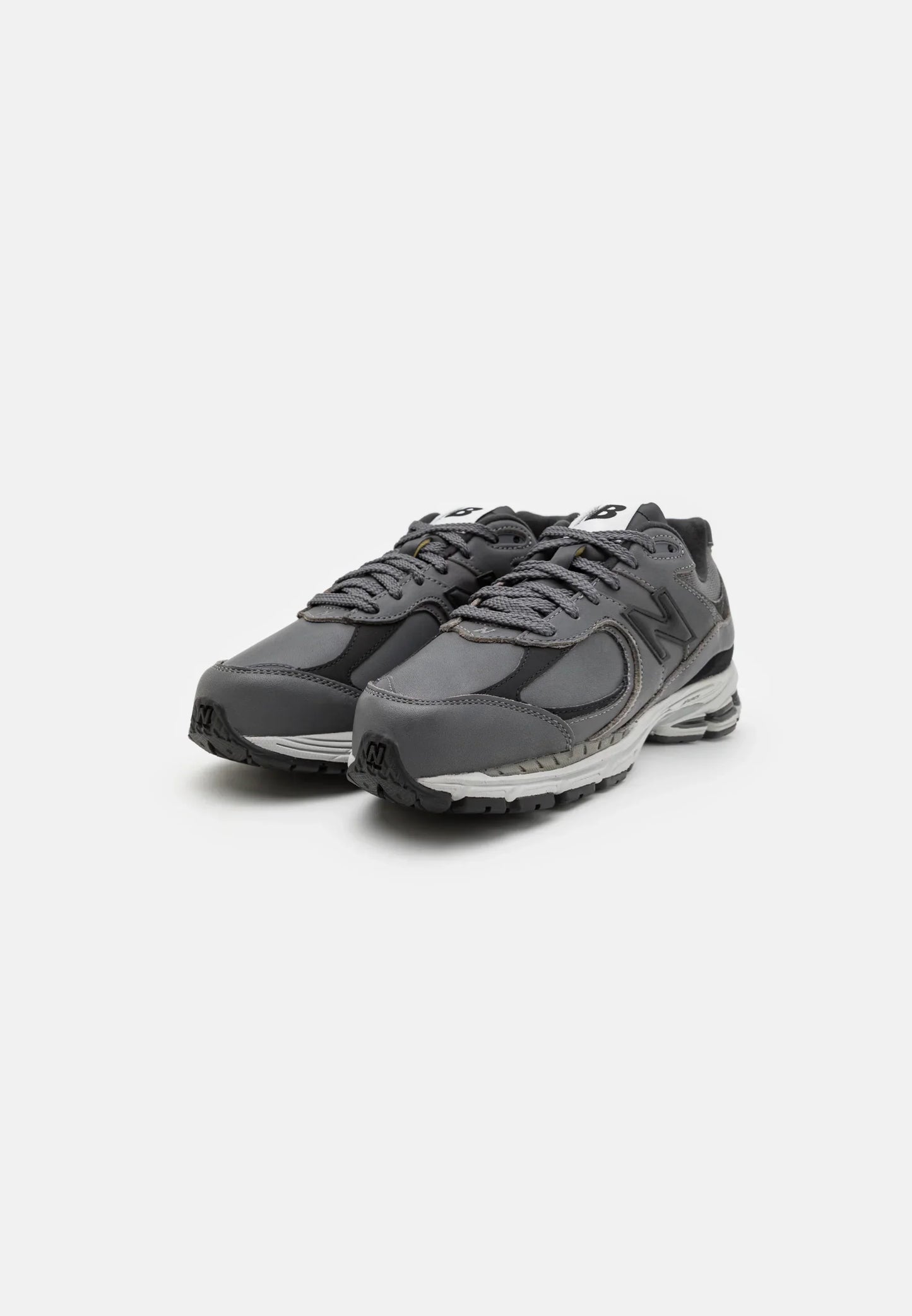 NB - M2002 UNISEX - Sneakers laag 1+3 GRATIS